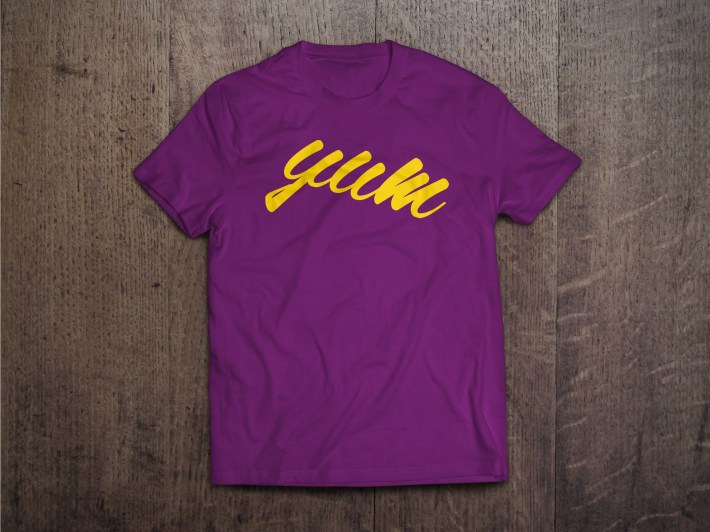 t-shirt-mockup-sweettreat2